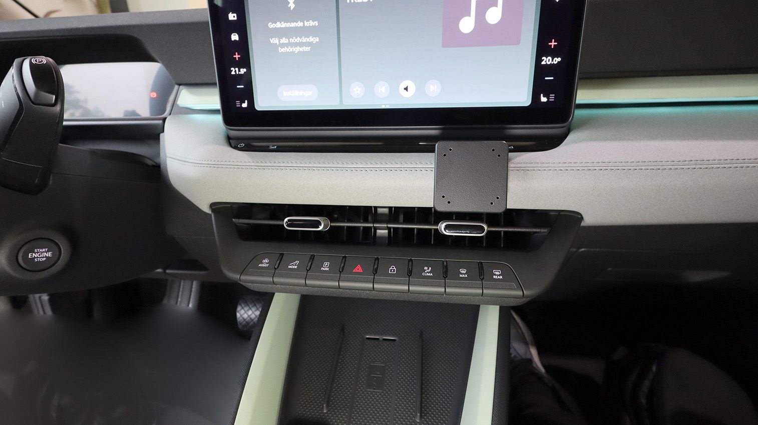 Proclip Skoda Epiq 27- Center mount